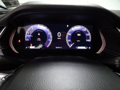 Used 2022 Jeep Grand Cherokee L Laredo AWD/4WD image 17