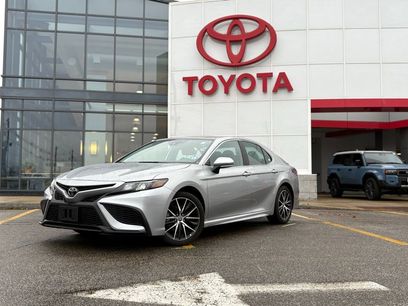 Used 2024 Toyota Camry SE