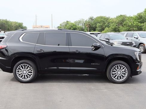 Certified 2024 GMC Acadia Denali w/ LPO, Roadside Safety Package FWD image 10