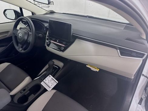 New 2026 Toyota Corolla LE image 25