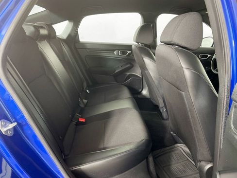 Used 2023 Honda Civic Sport image 25