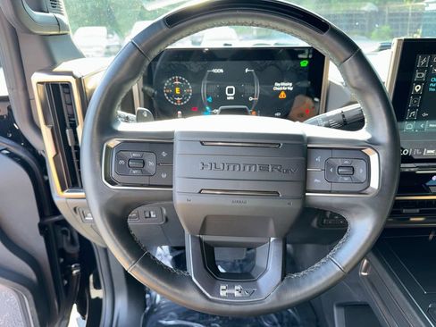 Used 2025 GMC Hummer EV 3X AWD/4WD image 16