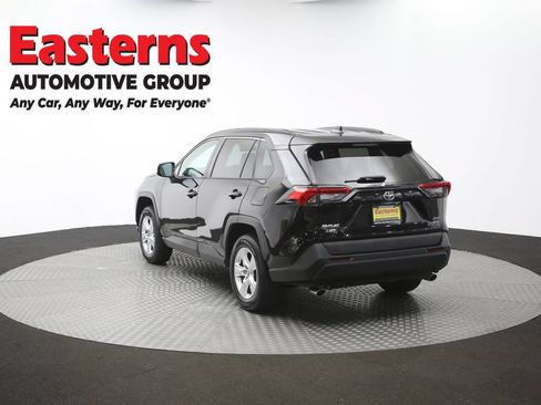 Used 2021 Toyota RAV4 XLE AWD/4WD image 64