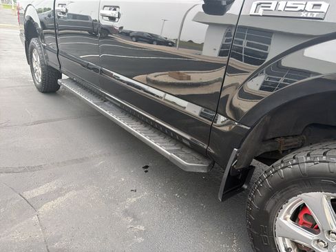 Used 2018 Ford F150 XLT w/ Equipment Group 302A Luxury AWD/4WD image 7