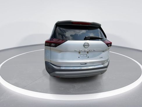 Used 2023 Nissan Rogue SV FWD image 7
