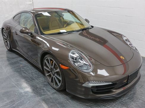 Used 2014 Porsche 911 Carrera 4S AWD/4WD image 35