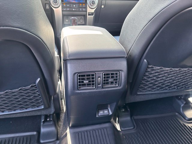 Used 2023 Toyota 4Runner Limited AWD/4WD image 39