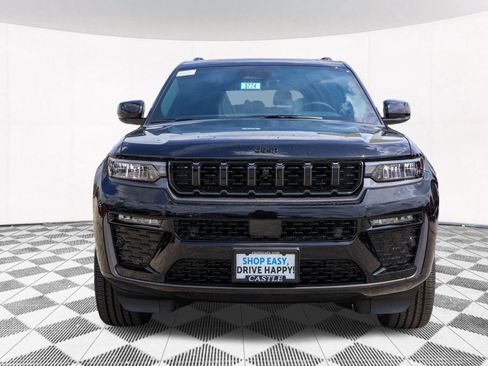 New 2026 Jeep Grand Cherokee L Limited AWD/4WD image 10