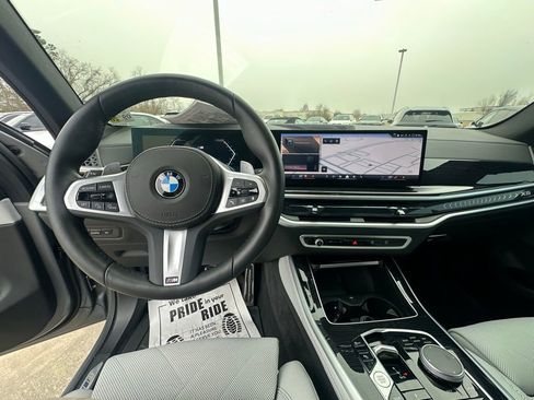 Certified 2025 BMW X5 sDrive40i w/ M Sport Package image 12