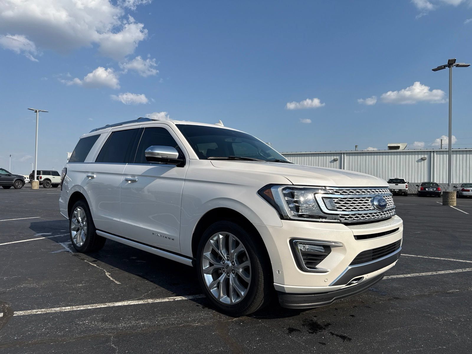 Used 2019 Ford Expedition Platinum AWD/4WD image 12