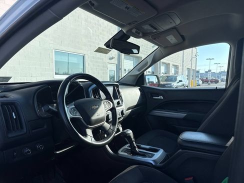 Used 2018 Chevrolet Colorado LT AWD/4WD image 7