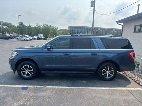 Used 2018 Ford Expedition Max XLT AWD/4WD image 6