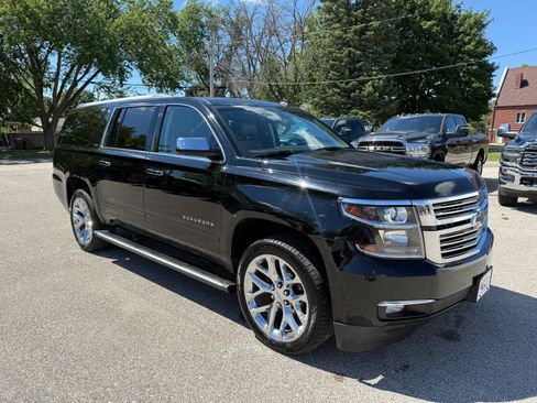 Used 2015 Chevrolet Suburban LTZ AWD/4WD image 3