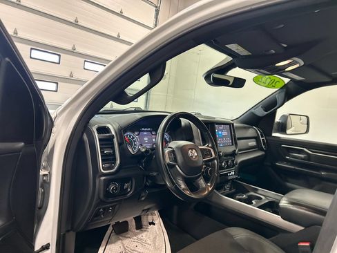 Used 2022 RAM 1500 Big Horn AWD/4WD image 17