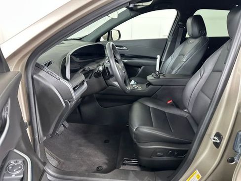 Used 2024 Cadillac XT4 Luxury image 11