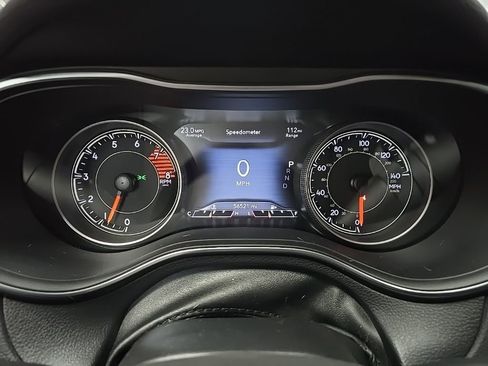 Used 2020 Jeep Cherokee Limited image 20