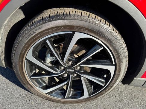 Used 2023 Lincoln Corsair Reserve w/ Equipment Group 201A image 7