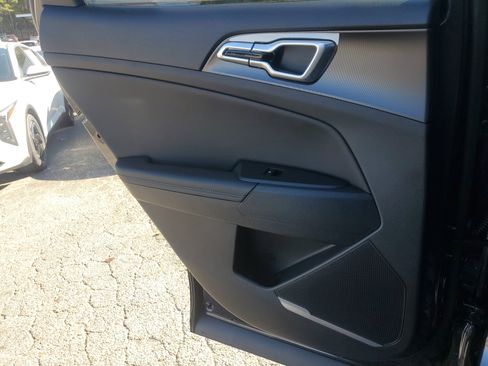 New 2026 Kia Sportage EX image 13