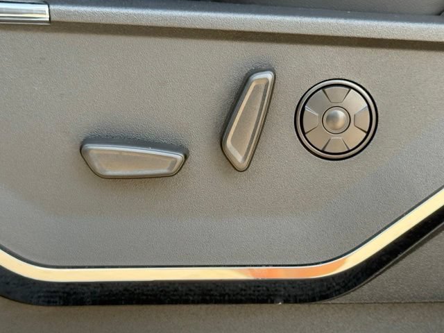 New 2025 Ford F450 Platinum AWD/4WD image 23