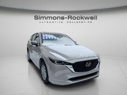 Used 2024 MAZDA CX-5 AWD 2.5 S w/ Select Package image 2