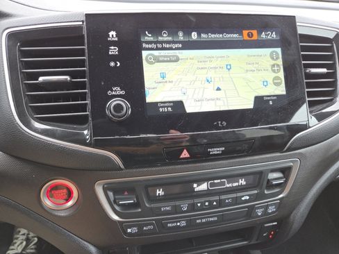 Certified 2023 Honda Passport TrailSport image 32