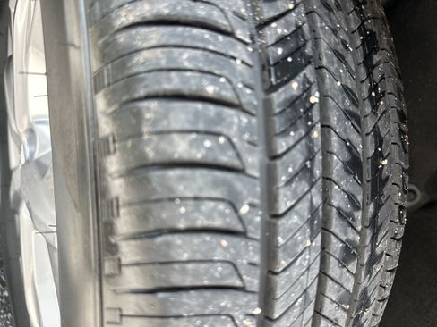 Used 2023 Honda HR-V LX image 8