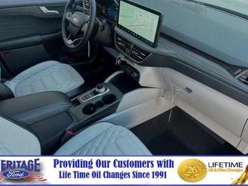 New 2024 Ford Escape SE w/ PHEV Premium Package FWD image 13