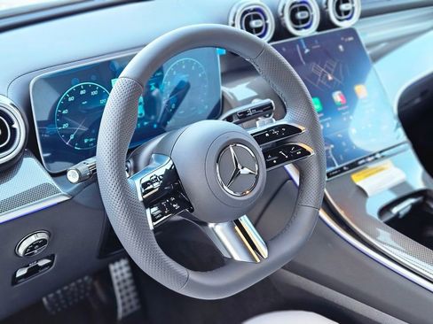 New 2026 Mercedes-Benz GLC 300 4MATIC image 18