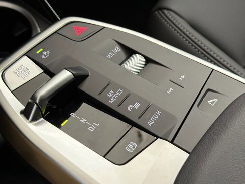 Used 2026 BMW X1 xDrive28i w/ Convenience Package image 16