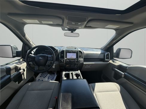 Used 2019 Ford F150 XLT w/ Equipment Group 302A Luxury AWD/4WD image 28