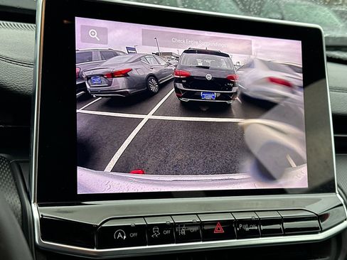 Used 2024 Jeep Compass Trailhawk image 21