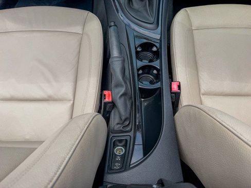 Used 2013 BMW 128i Convertible RWD image 14