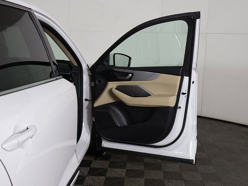 Used 2023 Acura MDX SH-AWD image 21