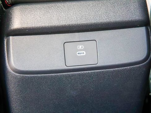New 2026 Nissan Sentra SR w/ Floor Mat Package FWD image 17