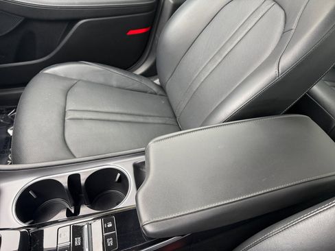 Used 2020 Hyundai Sonata Limited image 14