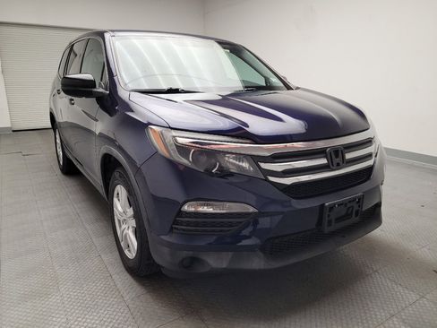 Used 2017 Honda Pilot LX image 14