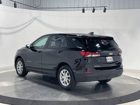 Used 2024 Chevrolet Equinox LS FWD image 13