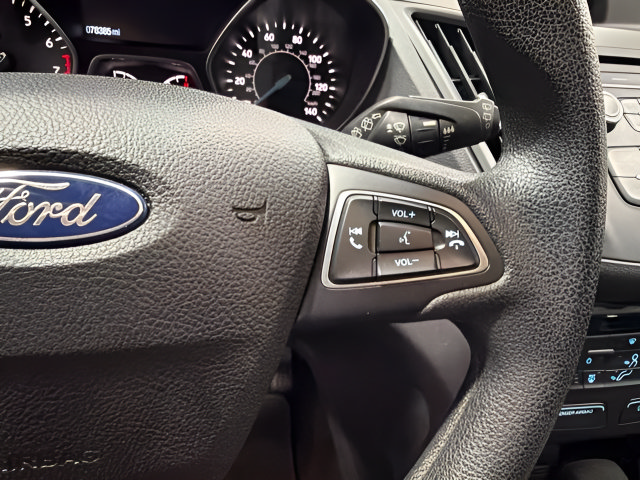 Used 2018 Ford Escape SE FWD image 18