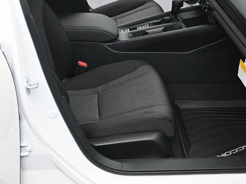 New 2026 Honda Accord LX image 17