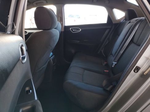Used 2013 Nissan Sentra SR FWD image 19