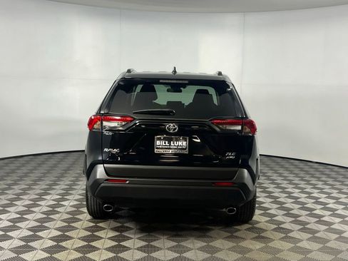 Used 2024 Toyota RAV4 XLE image 9