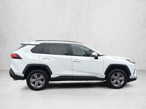 Used 2024 Toyota RAV4 XLE AWD/4WD image 4