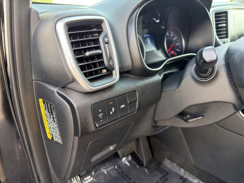 Used 2020 Kia Sportage LX w/ LX Popular Package image 25
