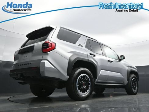 Used 2025 Toyota 4Runner TRD Off-Road Premium w/ Tow Technology Package AWD/4WD image 42