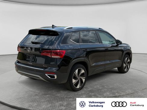Used 2024 Volkswagen Taos SE AWD/4WD image 5