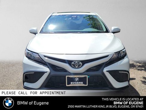 Used 2023 Toyota Camry SE w/ Blackout Package (TMS) AWD/4WD image 8