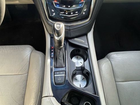 Used 2014 Cadillac CTS Luxury image 17