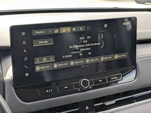 Used 2025 Mitsubishi Outlander SE FWD image 17