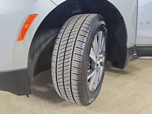 Certified 2024 Chevrolet Equinox LT w/ LPO, Floor Liner Package AWD/4WD image 38