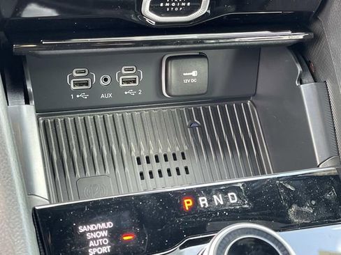 New 2026 Jeep Grand Cherokee Altitude image 30